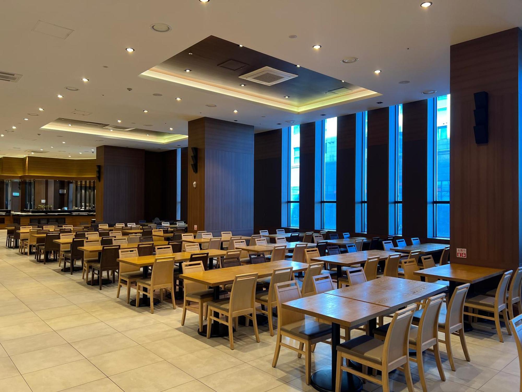 Golden Harbor Hotel Pyeongtaek Bagian luar foto